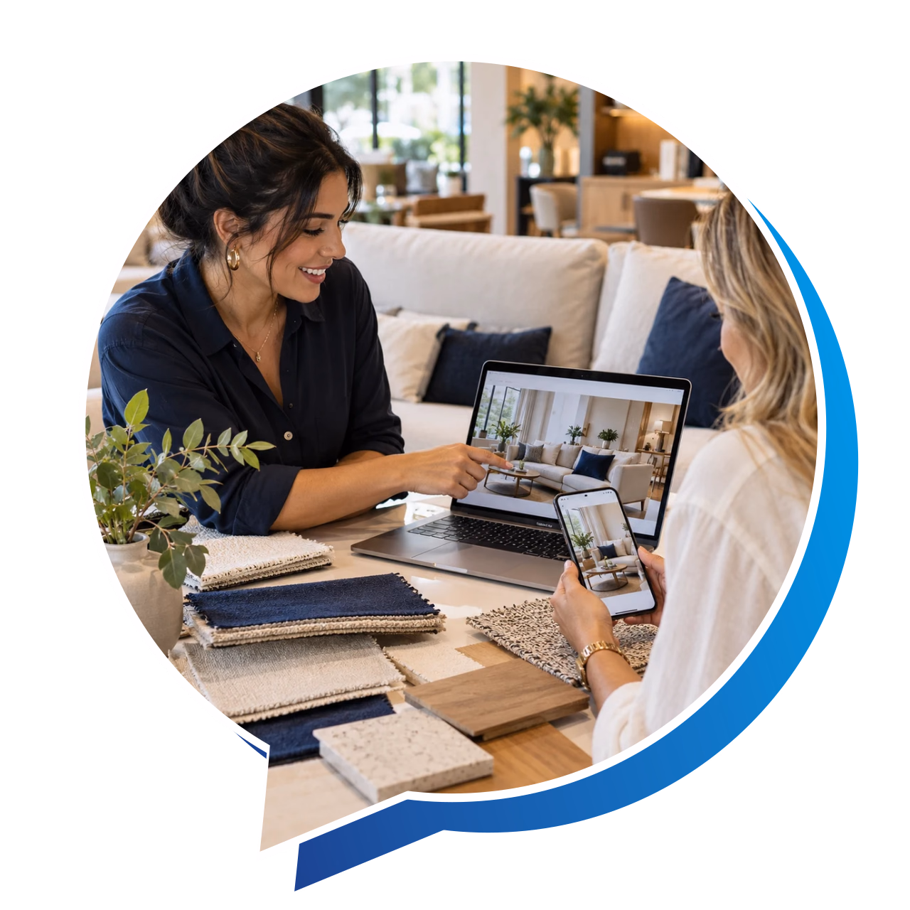 Cena ilustrativa: Profissionais e clientes consultando produtos de decoração no notebook e no celular.